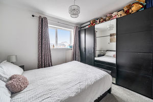 Bedroom- click for photo gallery